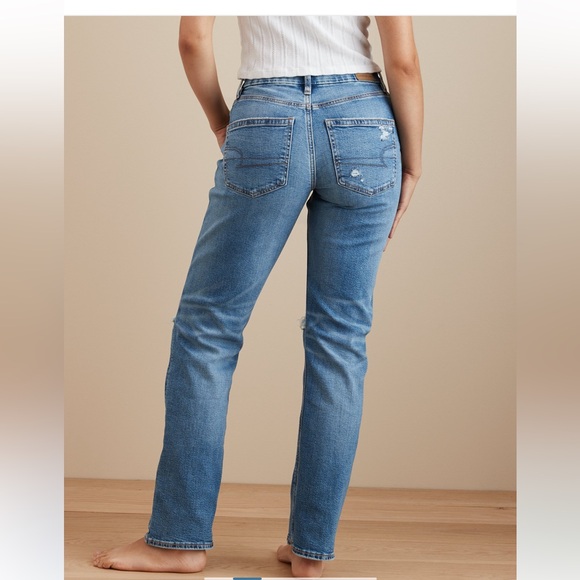 Stretch Curvy Ripped Straight Jean - Picture 5 of 8